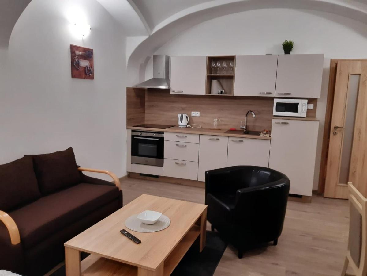 Apartament Martinuv Dvur Pilzno Zewnętrze zdjęcie