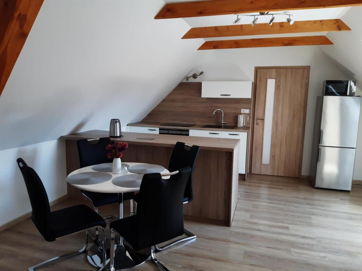 Apartament Martinuv Dvur Pilzno Zewnętrze zdjęcie