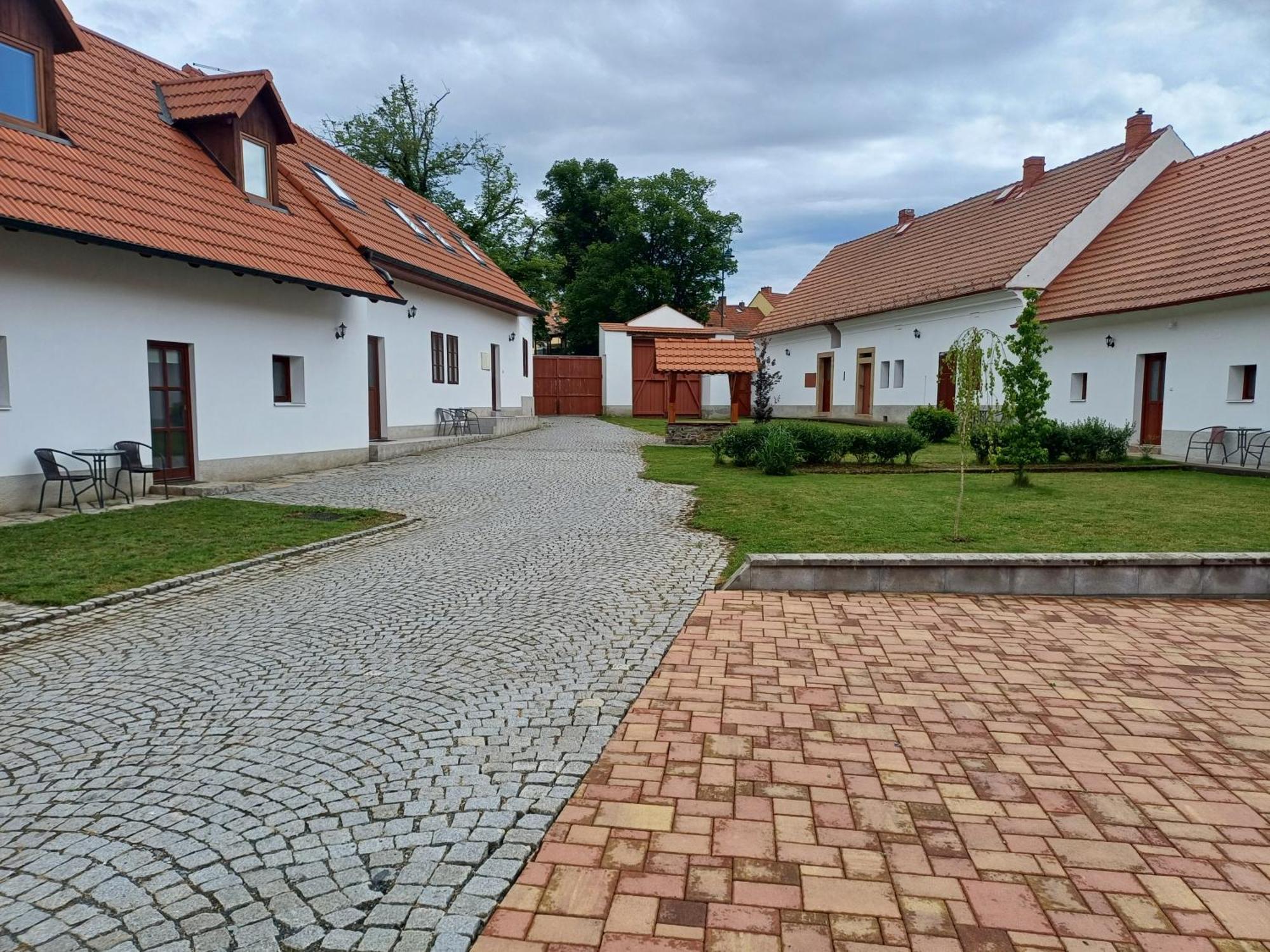 Apartament Martinuv Dvur Pilzno Zewnętrze zdjęcie